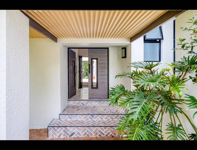 3 BEDROOM HOUSE FOR SALE IN DAINFERN GOLF ESTATE